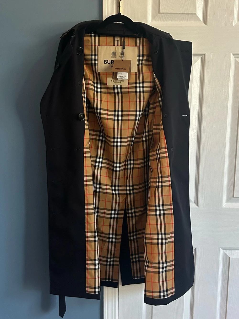 NWT Burberry Navy Kensington Long Trench Coat - Picture 4 of 11